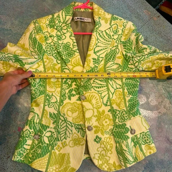 Y2K Funky Italian Blazer - Picture 13 of 14